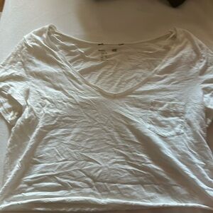 Off the shoulder cropped T